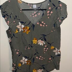 Old Navy Green Ruffled Cap Sleeve Blouse